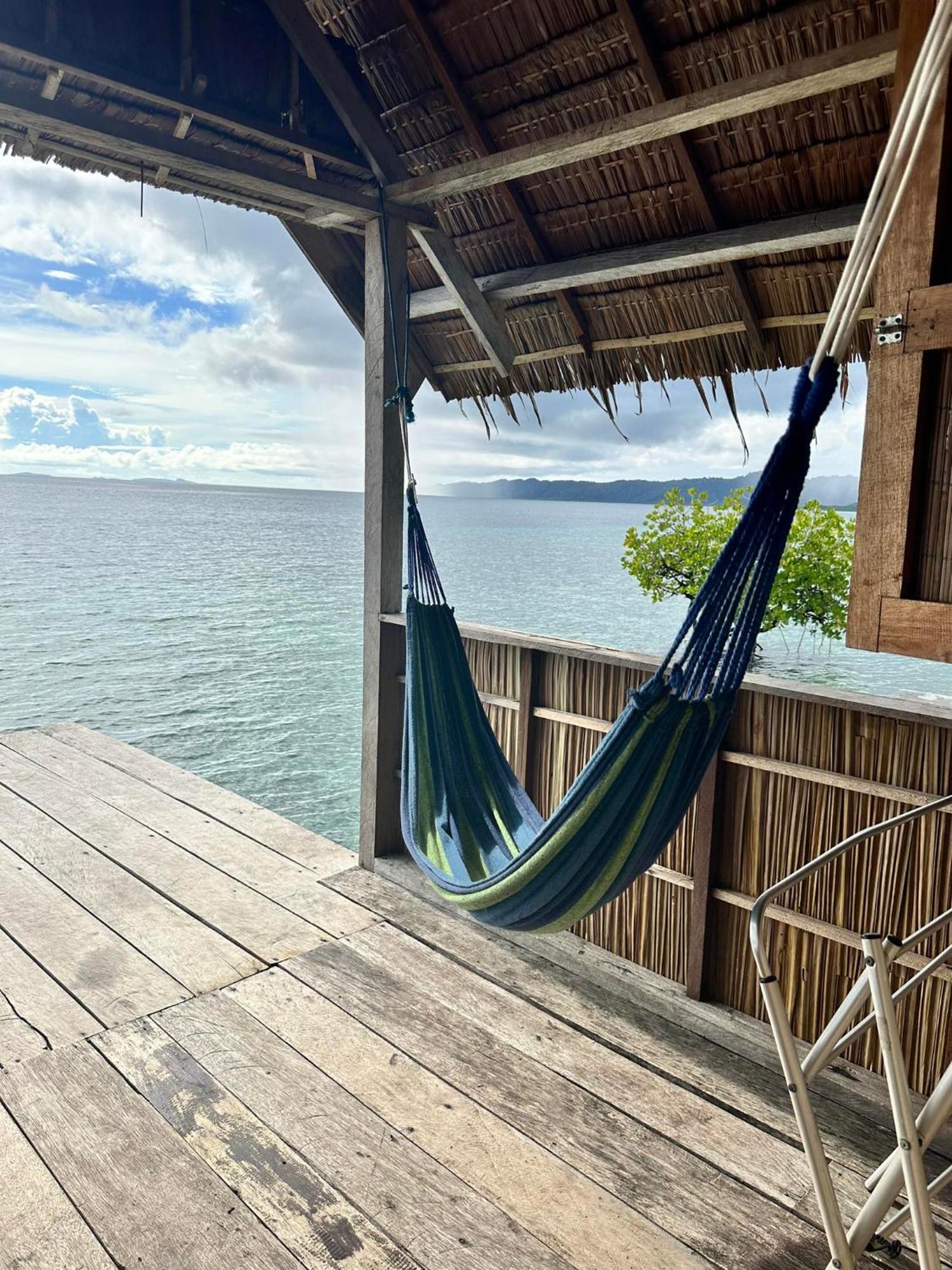 Nyanse Homestay - Raja Ampat Besir Ngoại thất bức ảnh