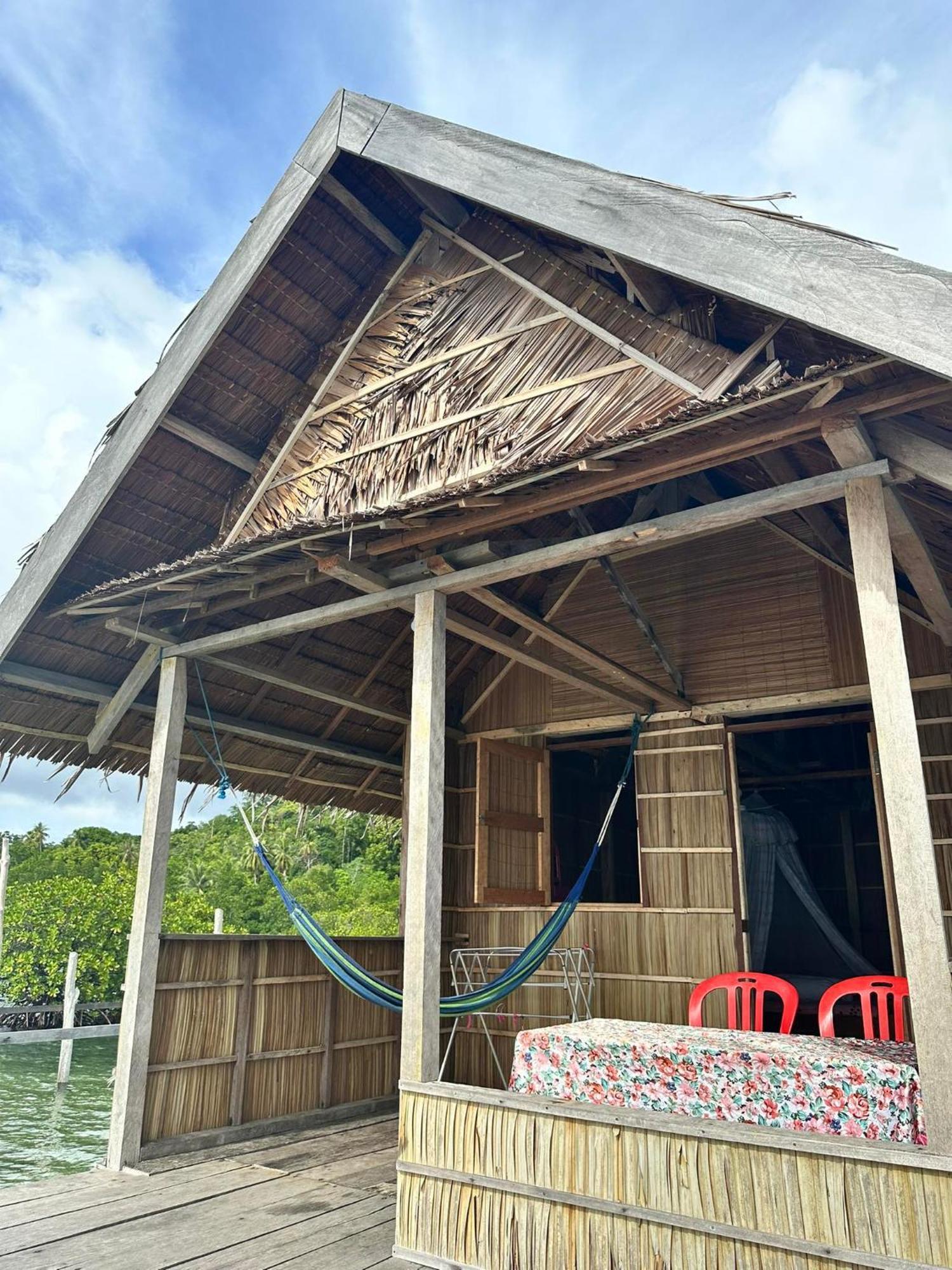Nyanse Homestay - Raja Ampat Besir Ngoại thất bức ảnh