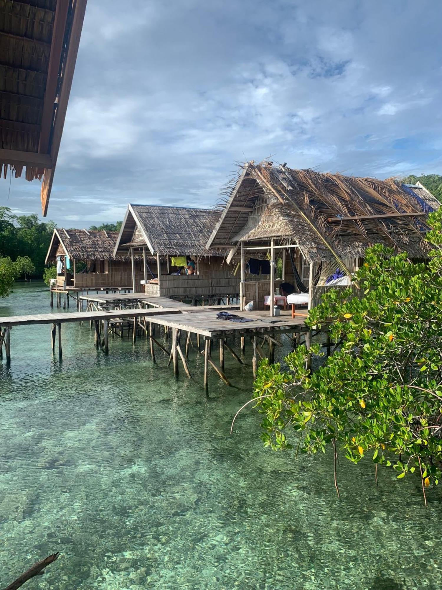 Nyanse Homestay - Raja Ampat Besir Ngoại thất bức ảnh